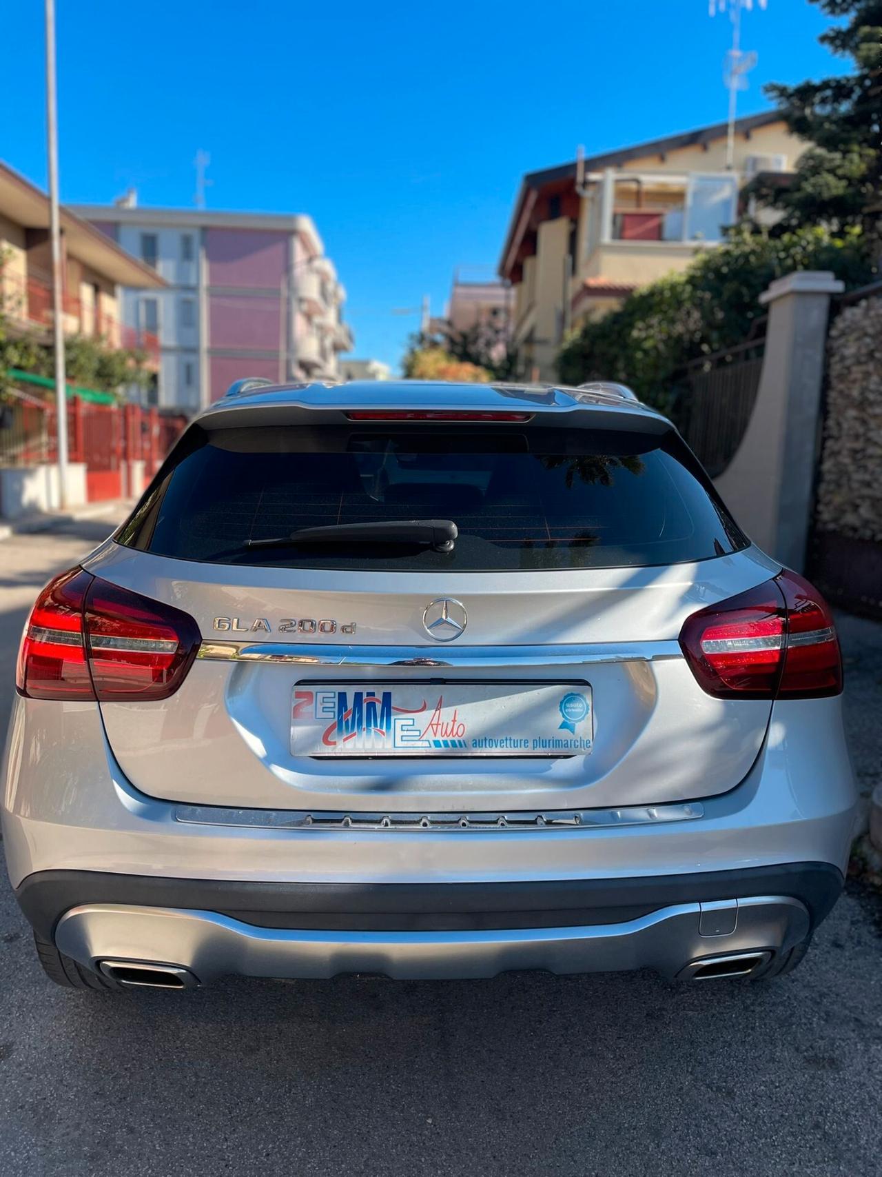 Mercedes-benz GLA 200 d Automatic Premium