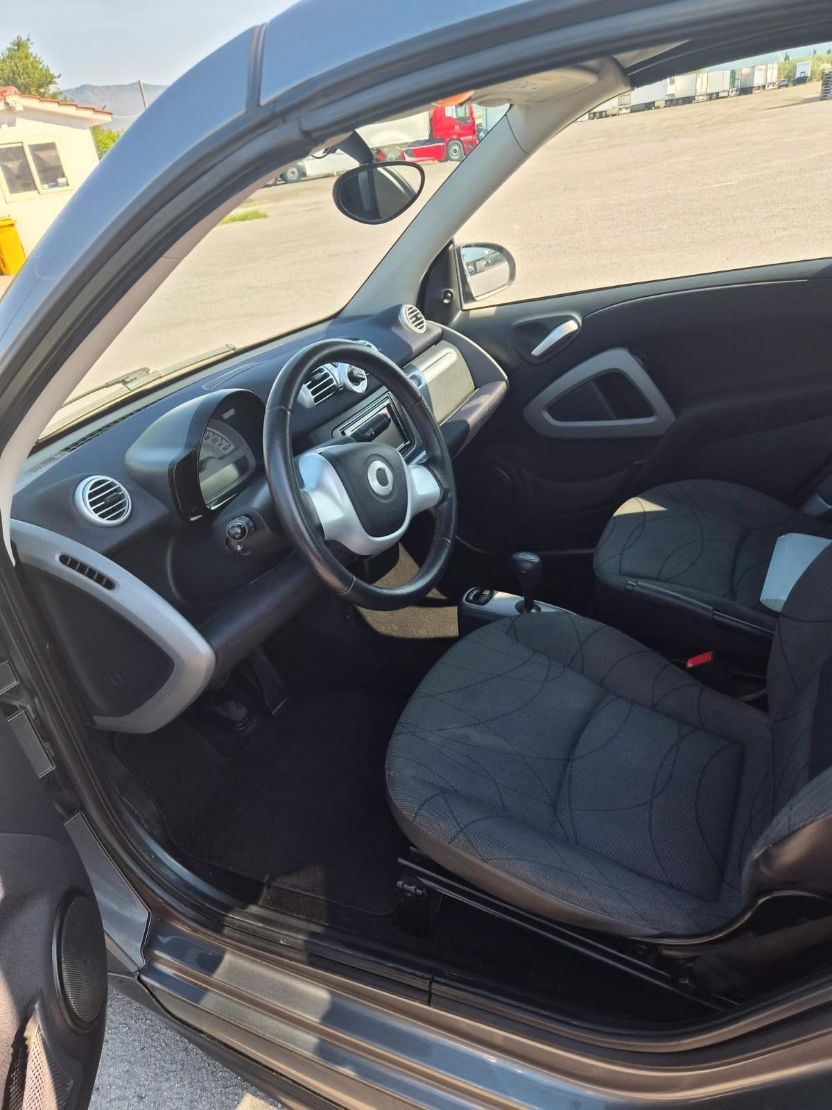 Smart ForTwo 1000 52 kW MHD cabrio passion