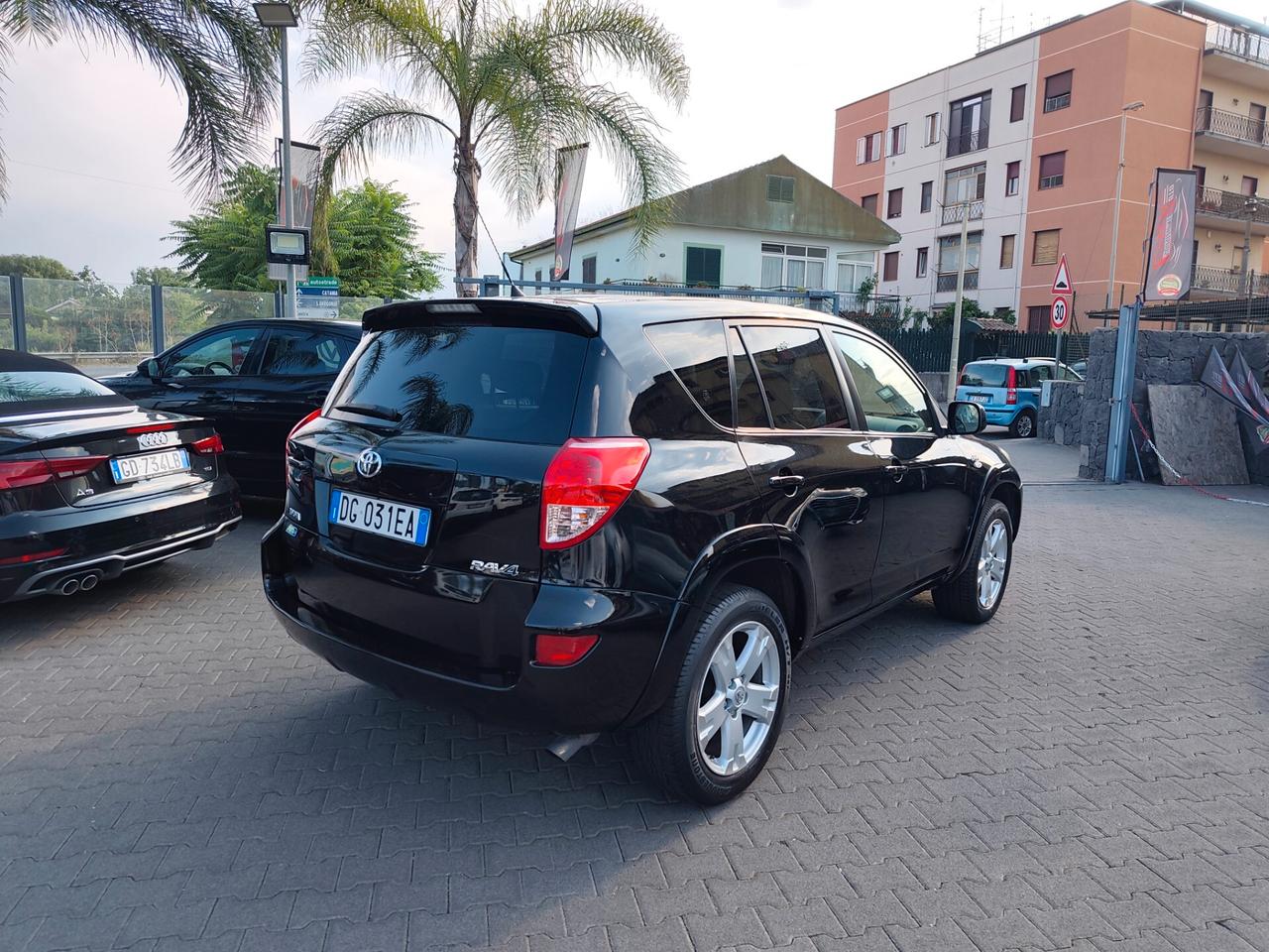 Toyota RAV 4 RAV4 2.2 D-4D 136 CV Luxury