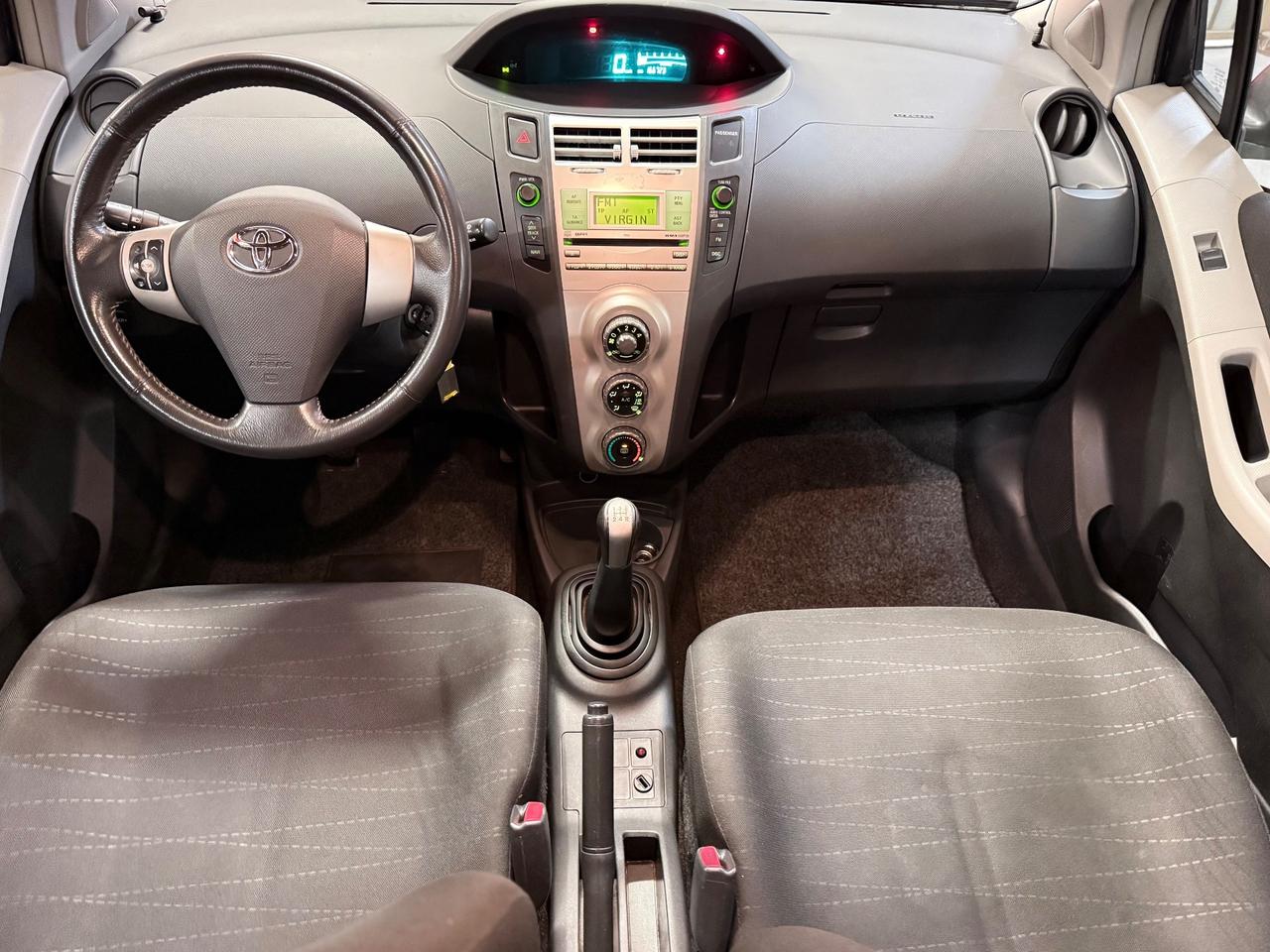 Toyota Yaris 1.0 3 porte