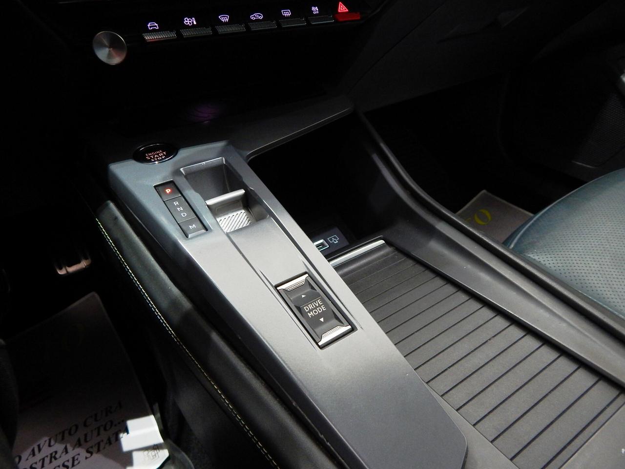 Peugeot 308 1.5 bluehdi GT Pack EAT8 TETTO-NAVI-PELLE-FOCAL