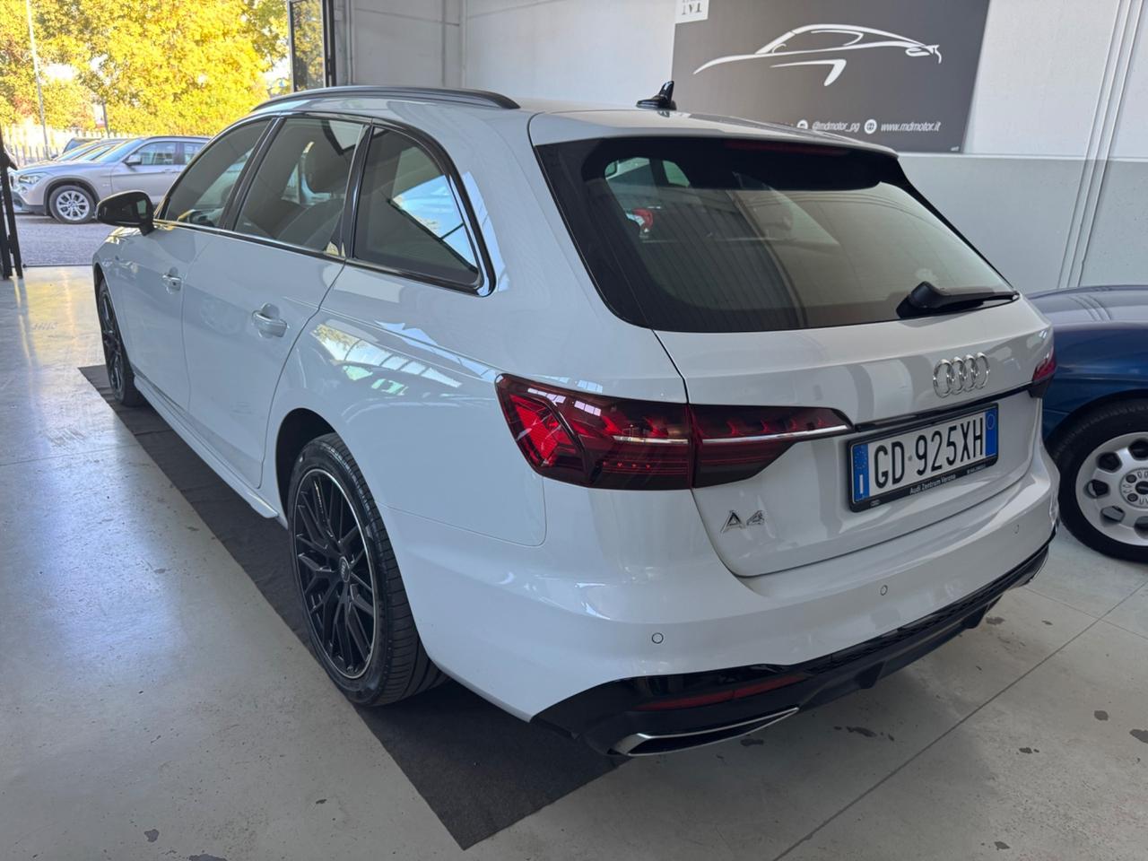 Audi A4 Avant 40 g-tron 2.0 AUT. S-line