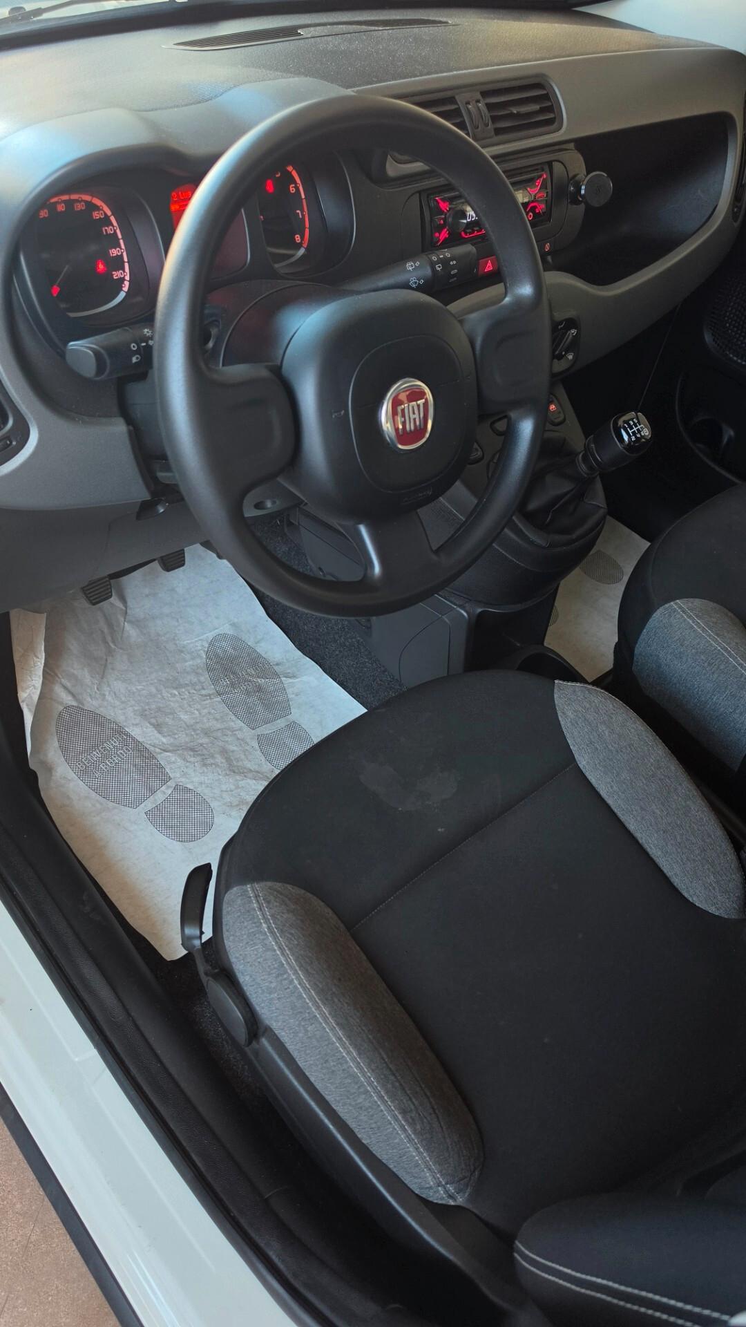 Fiat Panda Hybrid Firefly 69cv
