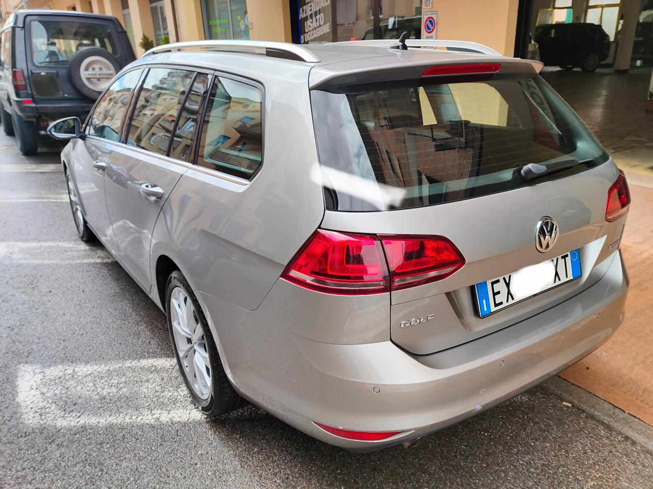 Volkswagen Golf Variant 1.6 TDI 105 CV DSG Highline BlueMotion Tech.