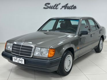 Mercedes-benz 200 E benzina Berlina 122 CV - 1986
