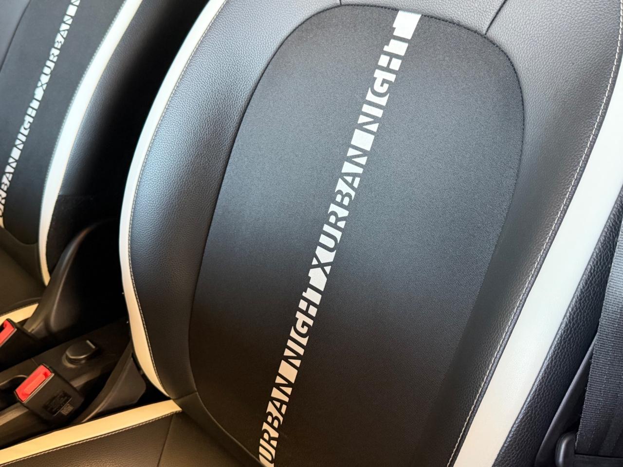 Renault Twingo SCe 65 CV Urban Night