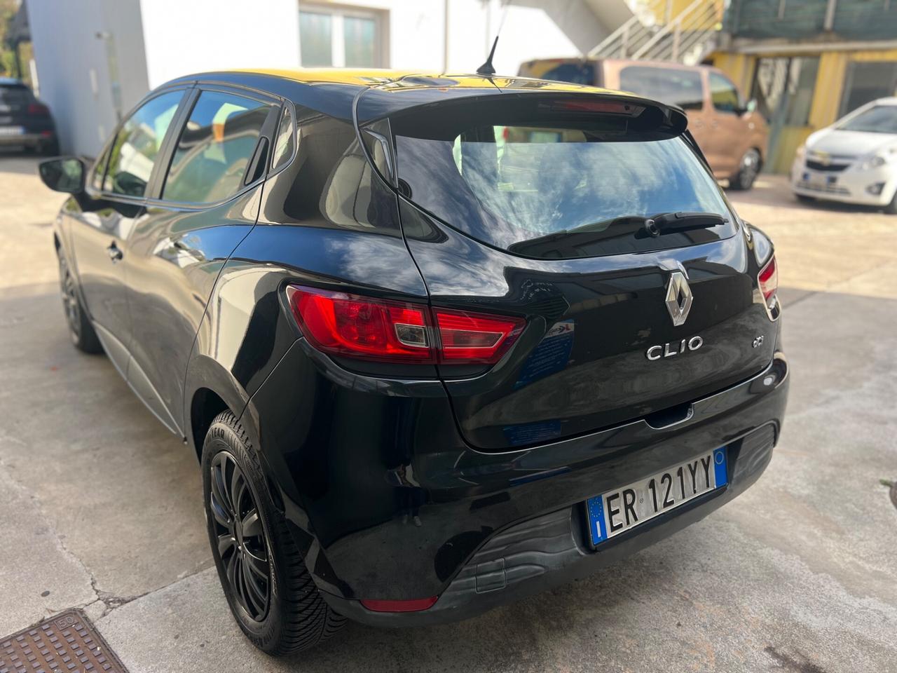 Renault Clio 1.5 dCi PER NEOPATENTATI