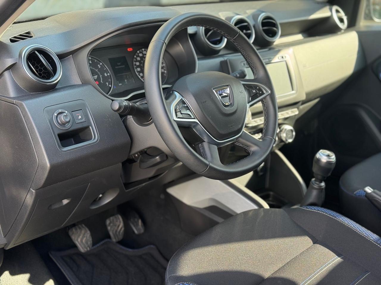 Dacia Duster Techroad 1.5 Blue dCi 115 #9835