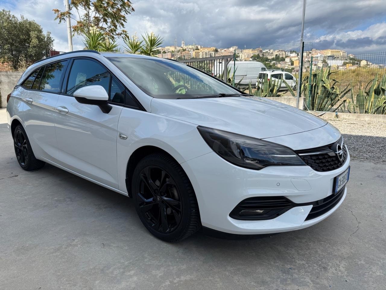 Opel Astra 1.5 CDTI 105 CV S&S Sports Tourer Business Elegance