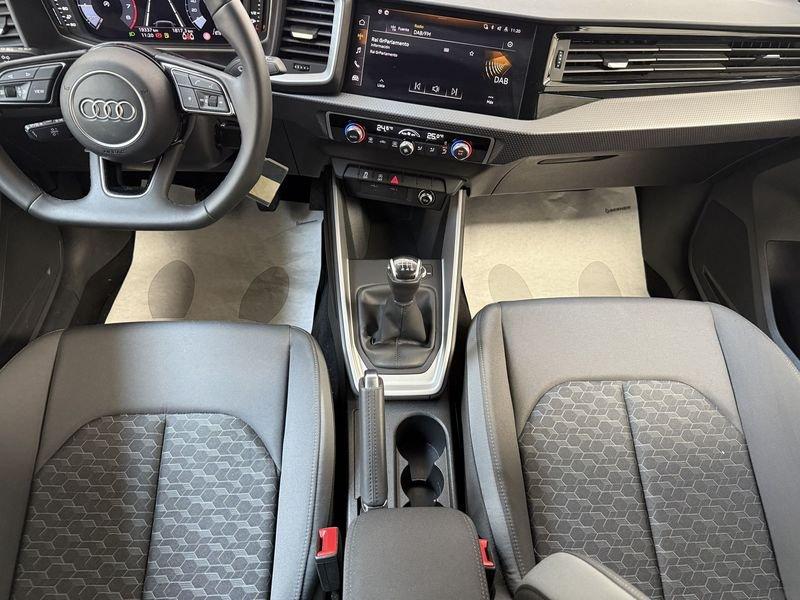Audi A1 SPB 30 TFSI Black Edition S-line + C.Play + Led