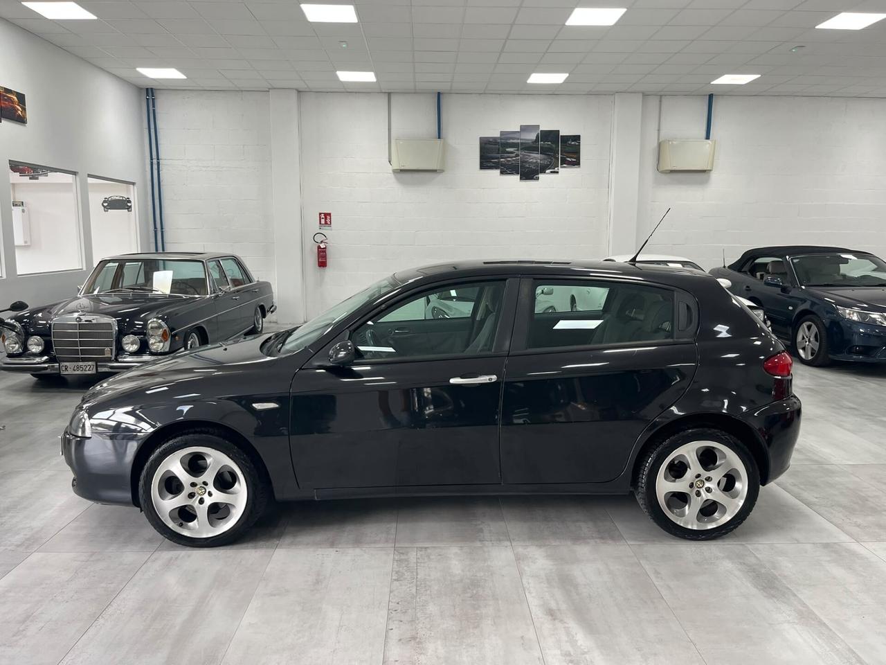 Alfa Romeo 147 5p 1.6 ts 16v 105cv