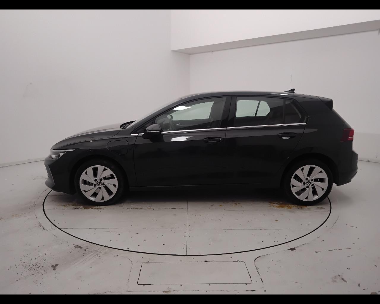 VOLKSWAGEN Golf VIII 2024 - Golf 1.5 tsi ehybrid Style 204cv dsg