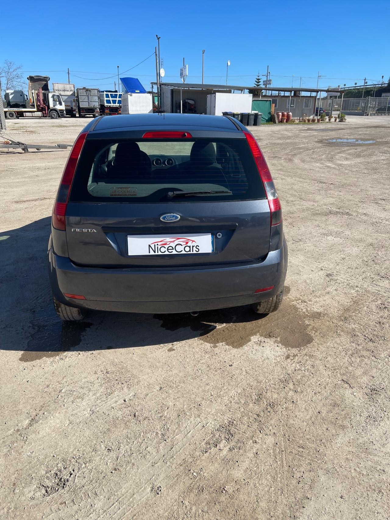 Ford Fiesta 1.4 TDCi 5p. Ghia