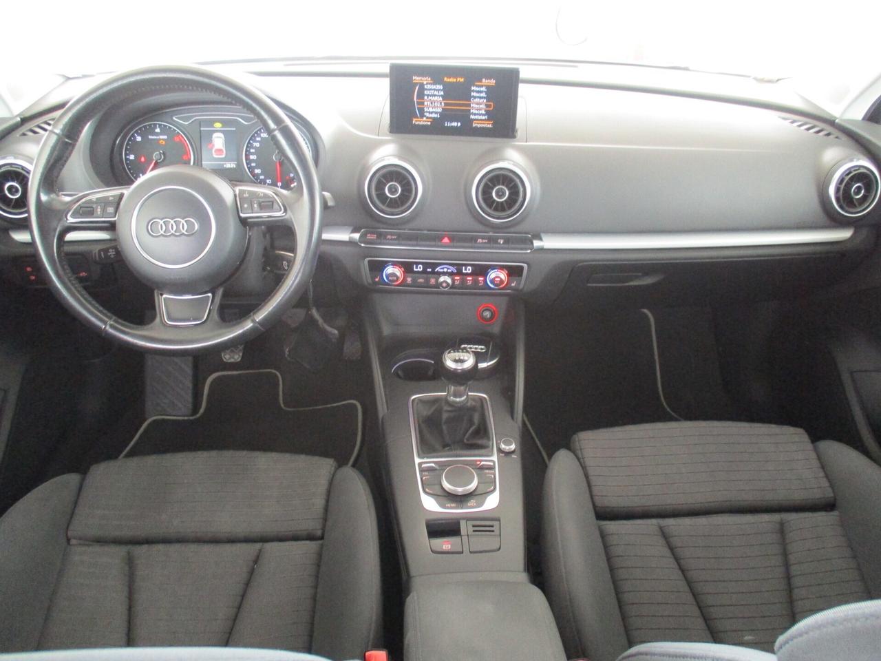 Audi A3 SPB 1.6 TDI clean diesel Business