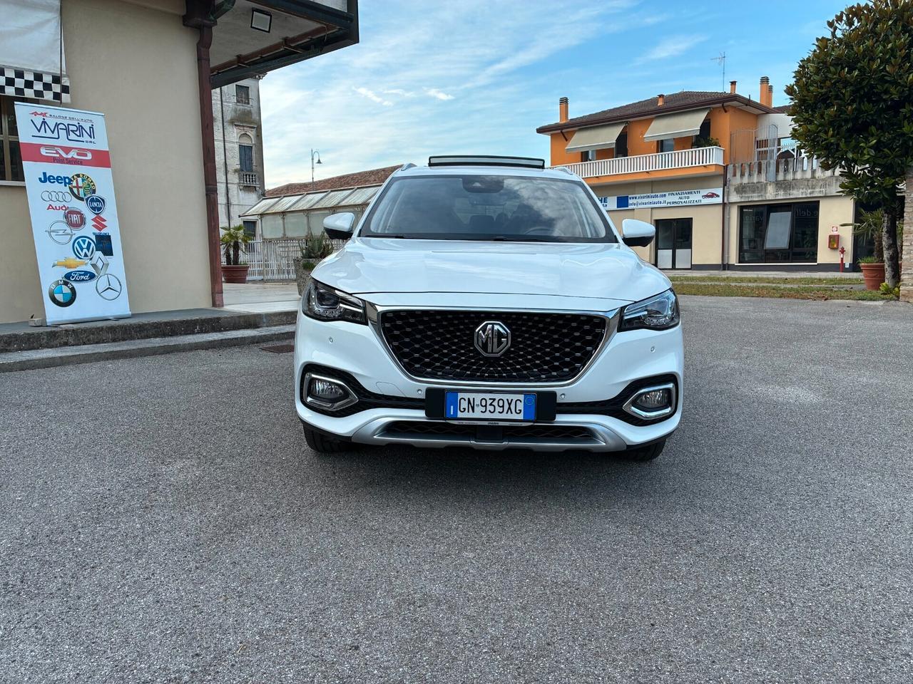 Mg HS 1.5T-GPL AT Luxury TETTO APRIBILE