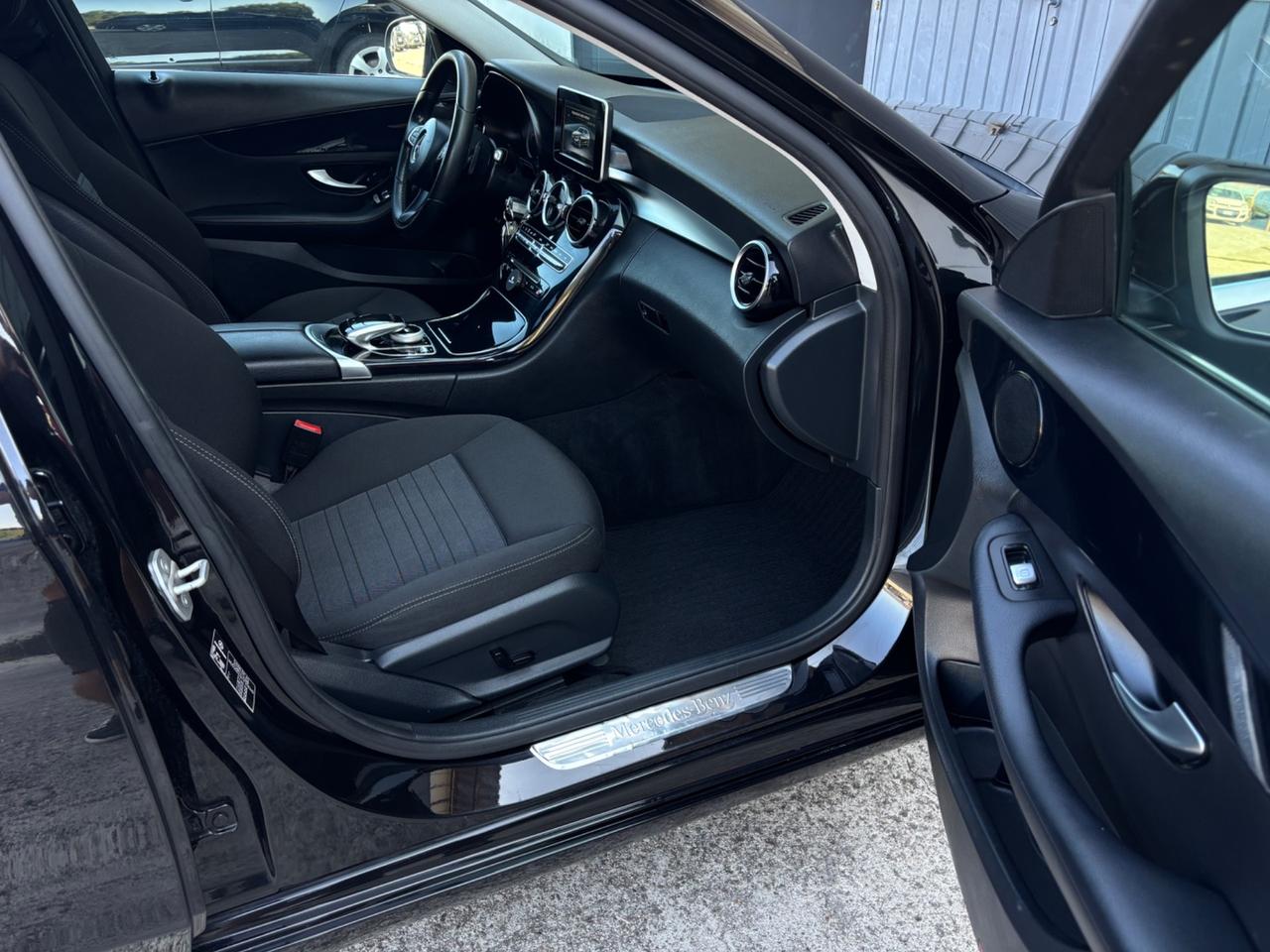 Mercedes-benz C 180 d. Garanzia 12mesi, neopatentati