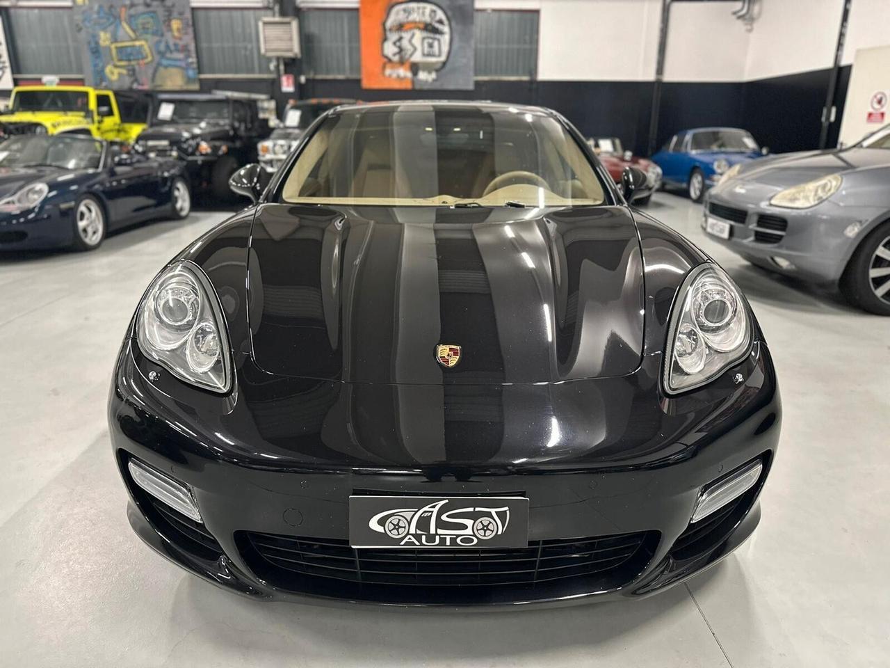 Porsche Panamera 4.8 Turbo full opt