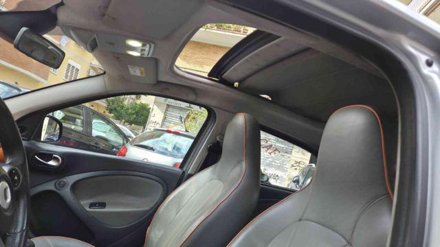 SMART ForFour 70 1.0 Passion