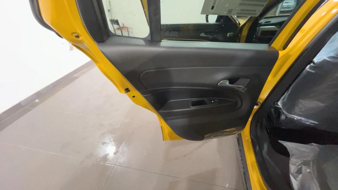 Jeep Avenger 1.2 Turbo 100 CV Summit KM0