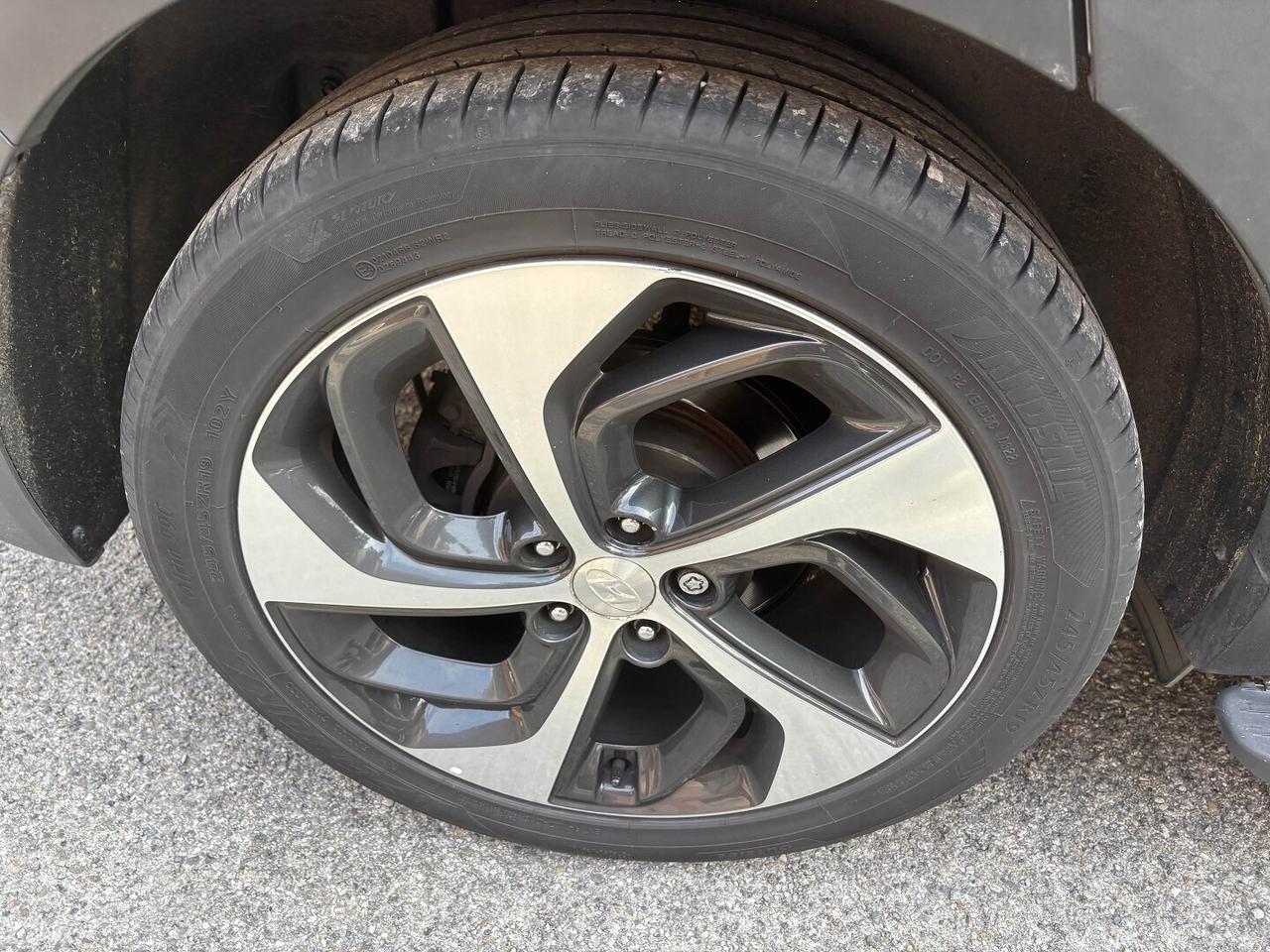 Hyundai Tucson 1.7 CRDi Sound Edition