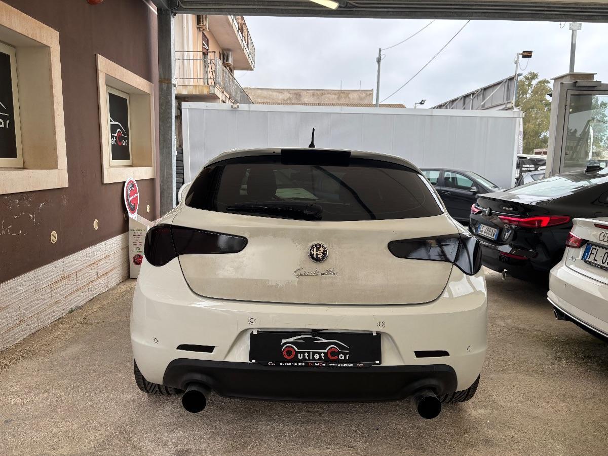ALFA ROMEO - Giulietta - 2.0 JTDm-2 140 CV Exclusive