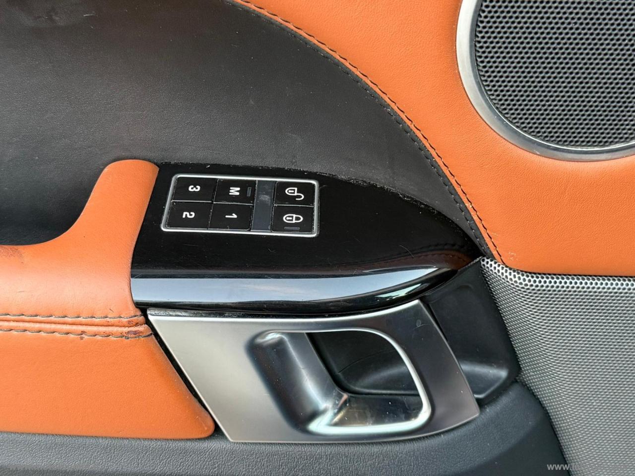 LAND ROVER Range Rover Sport 3.0 SDV6 HSE Dynamic