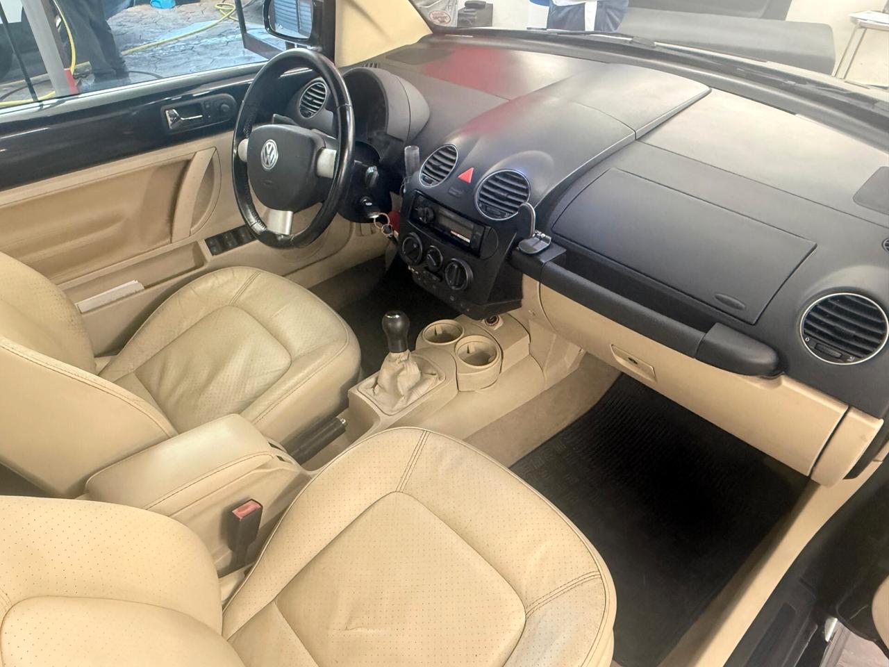 Volkswagen New Beetle 1.9 TDI 105CV Cabrio