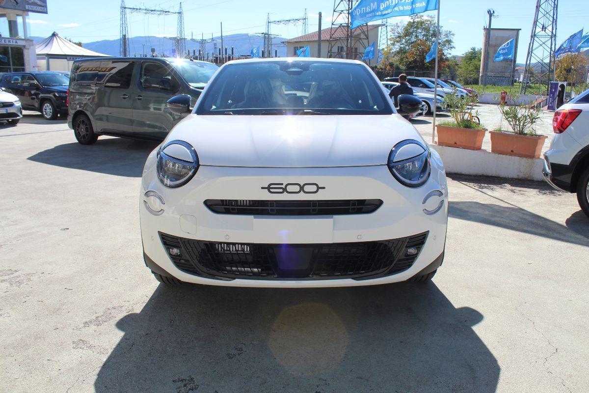 FIAT - 600 1.2 hybrid Sport 145cv auto