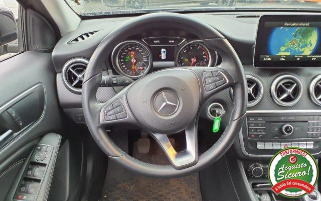 MERCEDES-BENZ A 180 Premium Navi Led Restyling NAVI