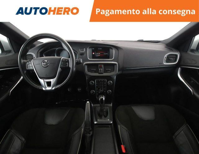 VOLVO V40 D3 R-design Kinetic