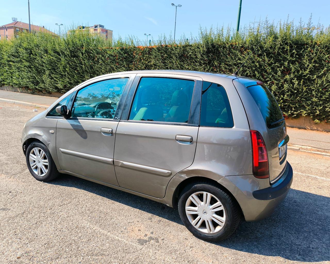 Lancia MUSA 1.9 Multijet Platino Plus