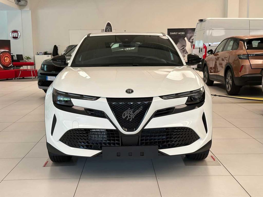 Alfa Romeo Junior 1.2 ibrida 136cv edct6