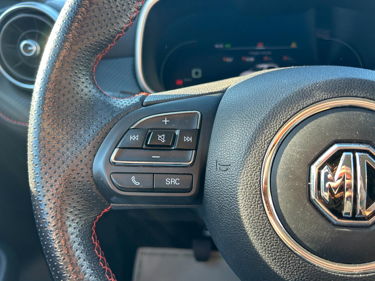 MG ZS 1.5 Luxury