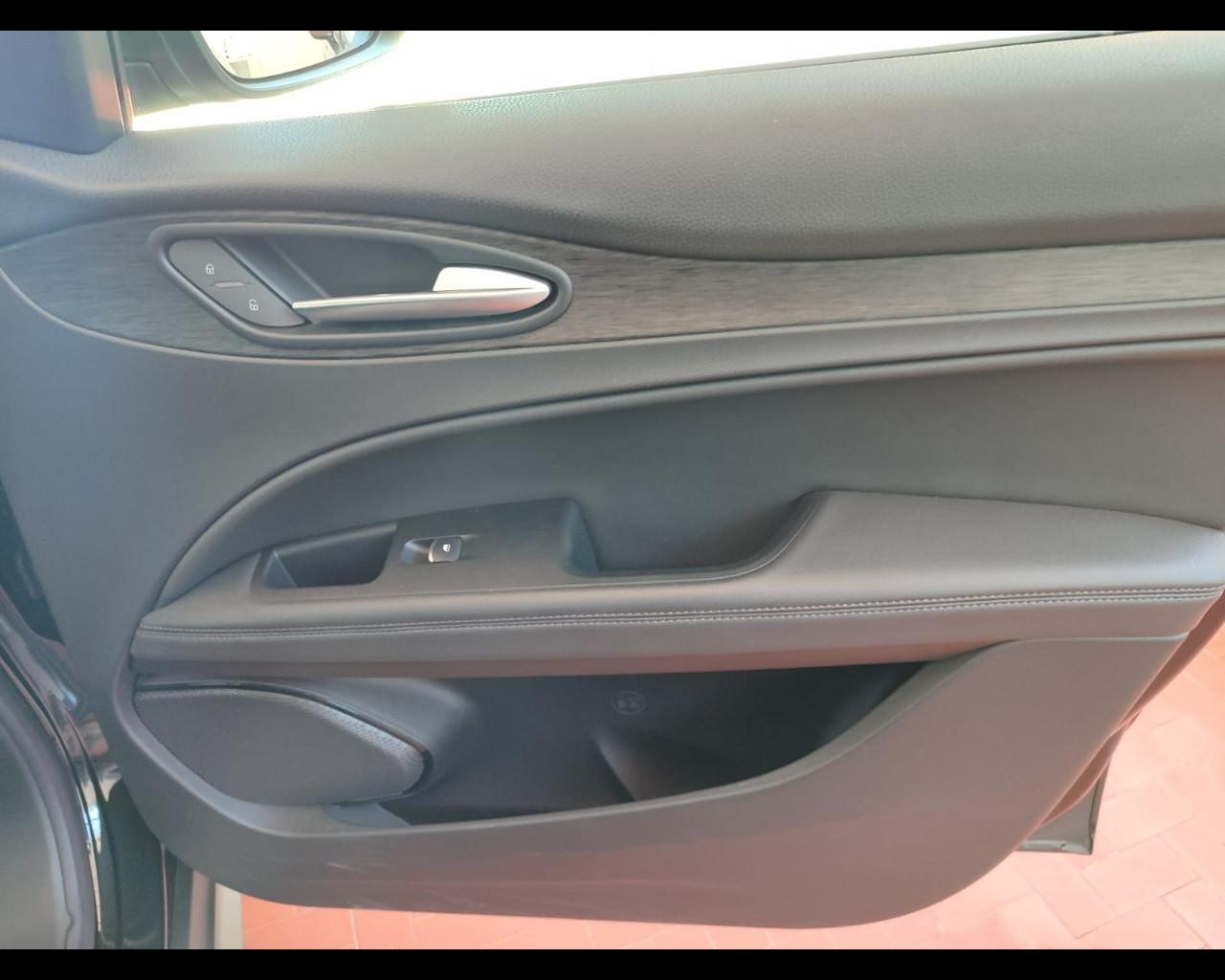 ALFA ROMEO Stelvio 2.2 Turbodiesel 160 CV AT8 RWD Ti