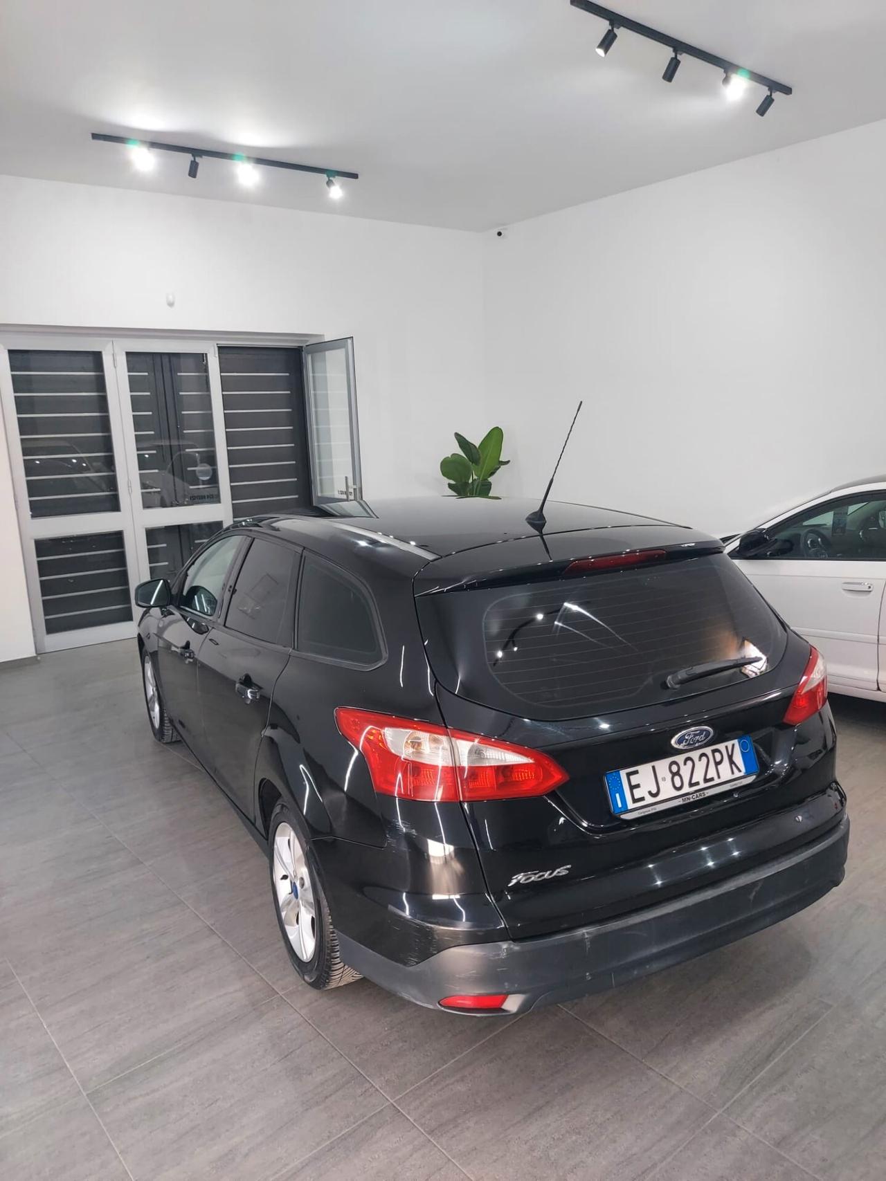 Ford Focus 1.6 TDCi 115 CV SW PLUS 2011