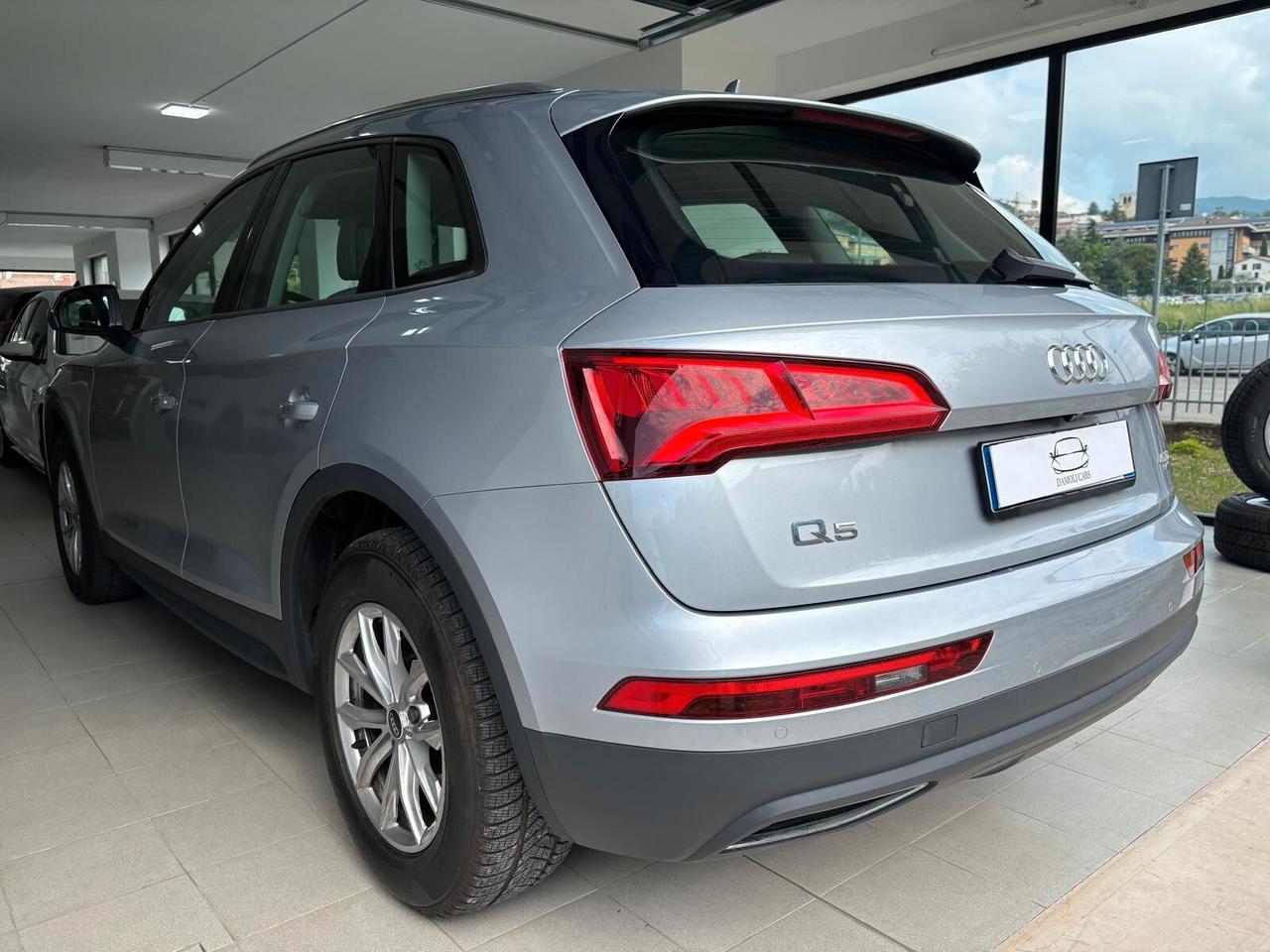 Audi Q5 AUDI Q5 40 2.0TDi MHEV BUSINESS QUATTRO 204cv + GANCIO TRAINO