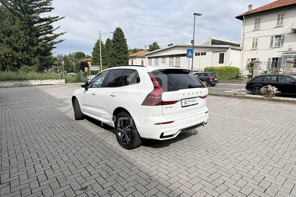 VOLVO XC60 B4 (d) Geartronic R-design