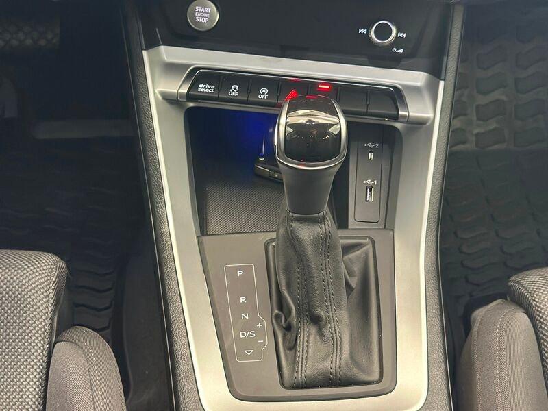 Audi Q3 Q3 SPB 35 TDI S tronic Business Plus