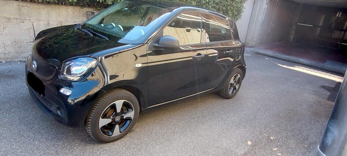 Smart ForFour 70 1.0 Youngster