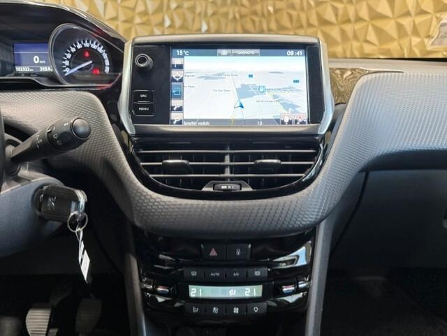 Peugeot 2008 BlueHDi 100 Allure