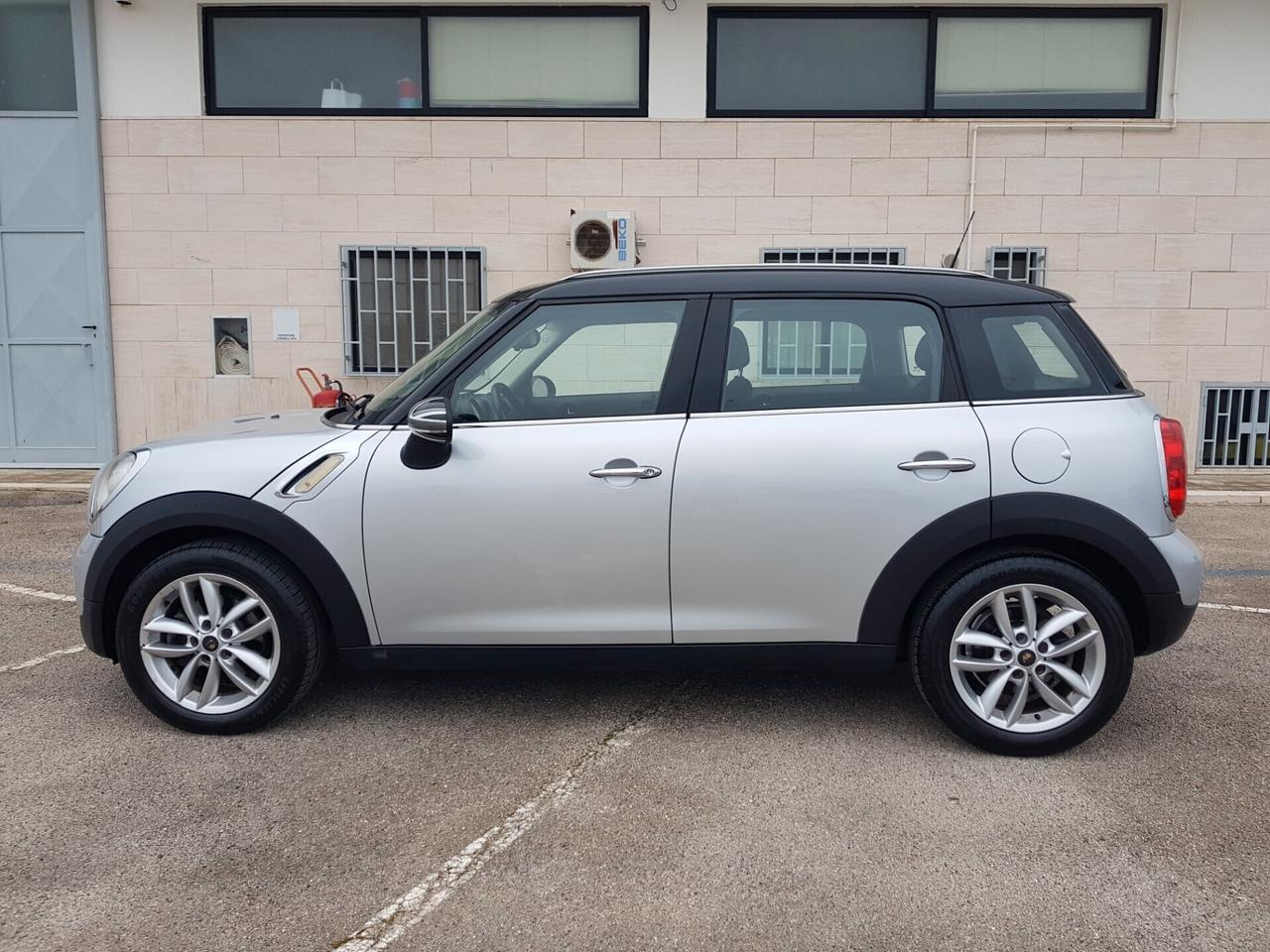 Mini Cooper D Countryman **NAVI**