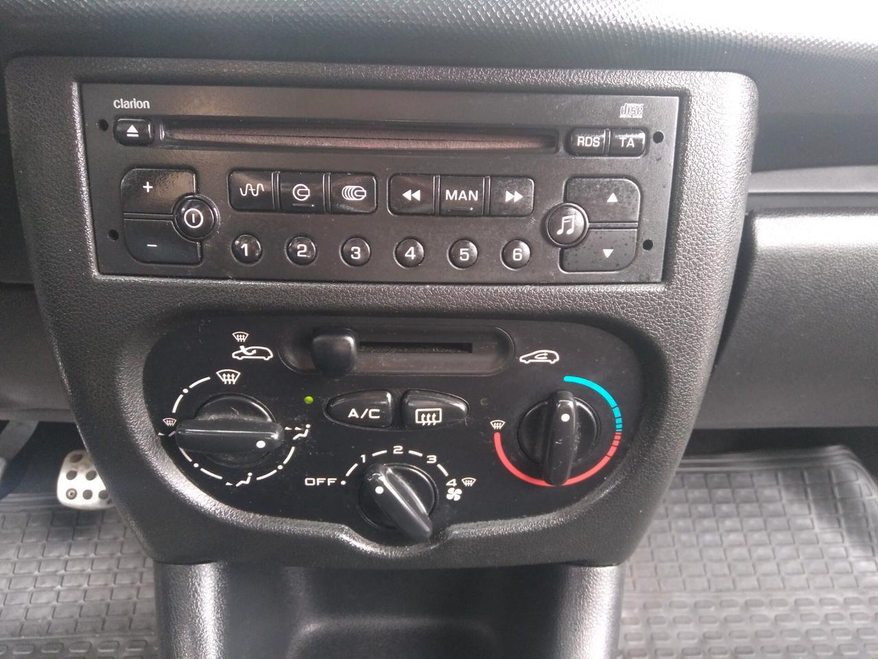 Peugeot 206 Plus 1.1 60CV 3p. Trendy x neopatentati