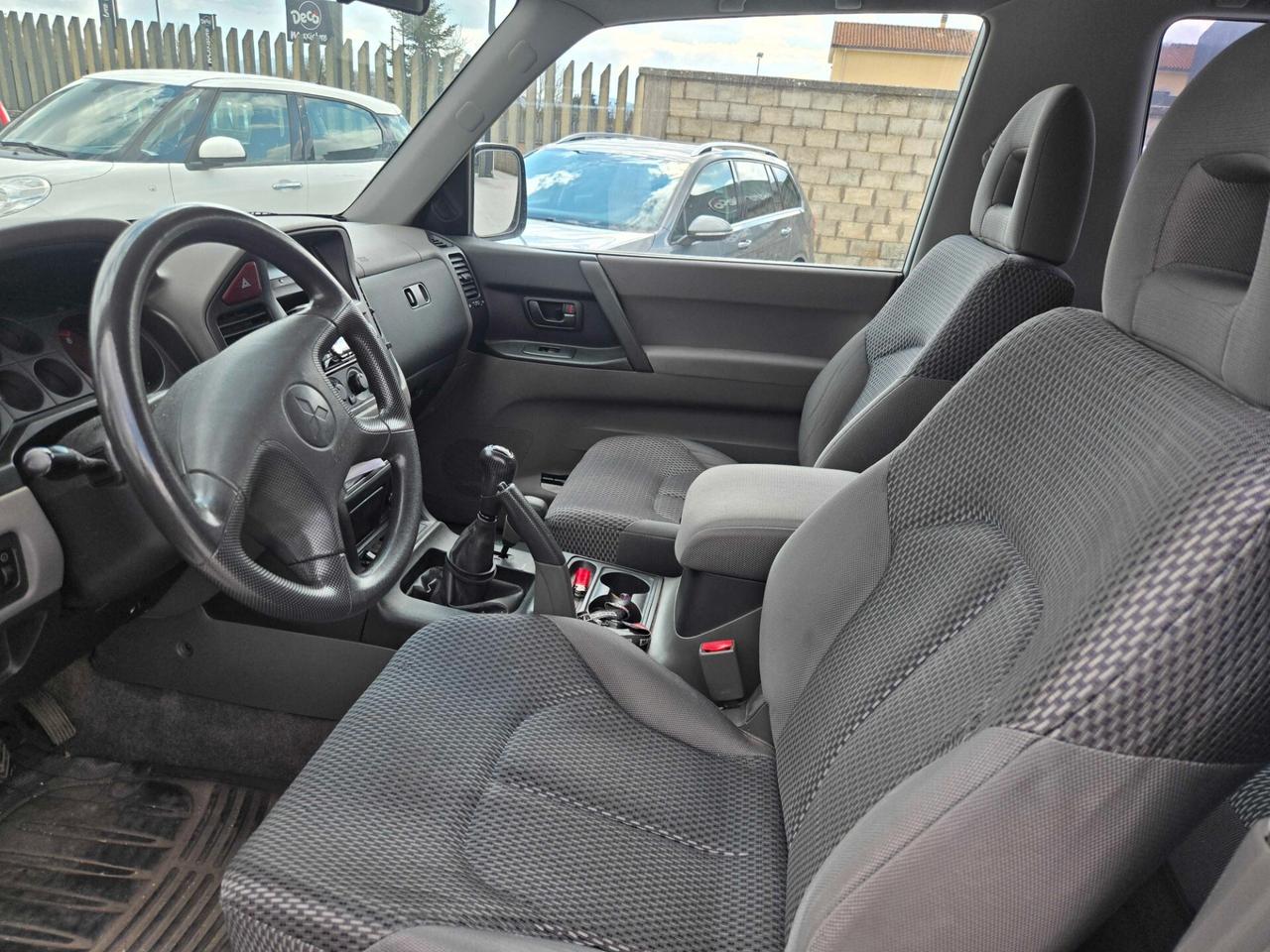 Mitsubishi Pajero 3.2 16V DI-D 3p. GLS
