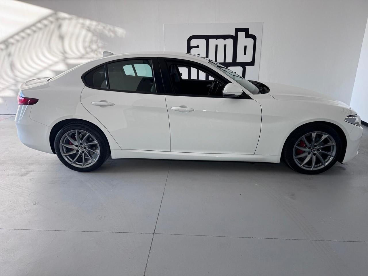 Alfa Romeo Giulia 2.2 Turbodiesel 160 CV AT8 Executive