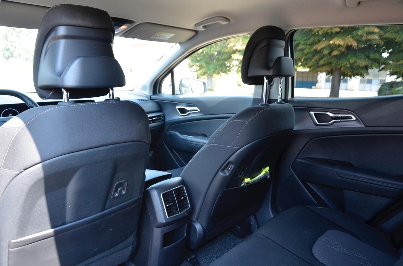 KIA SPORTAGE 1.6 T-GDI STYLE GPL 150cv, GARANZIA KIA 1/2033, UNICOPROPRIETARIO, EURO 6E, UFF ITALIANA, SERVICE KIA, PERMUTE