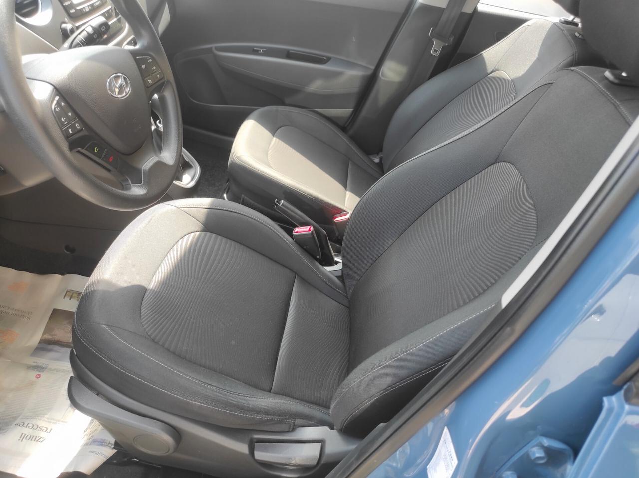 Hyundai i10 2018 1.0 Benz UsbAux ComanBluetho