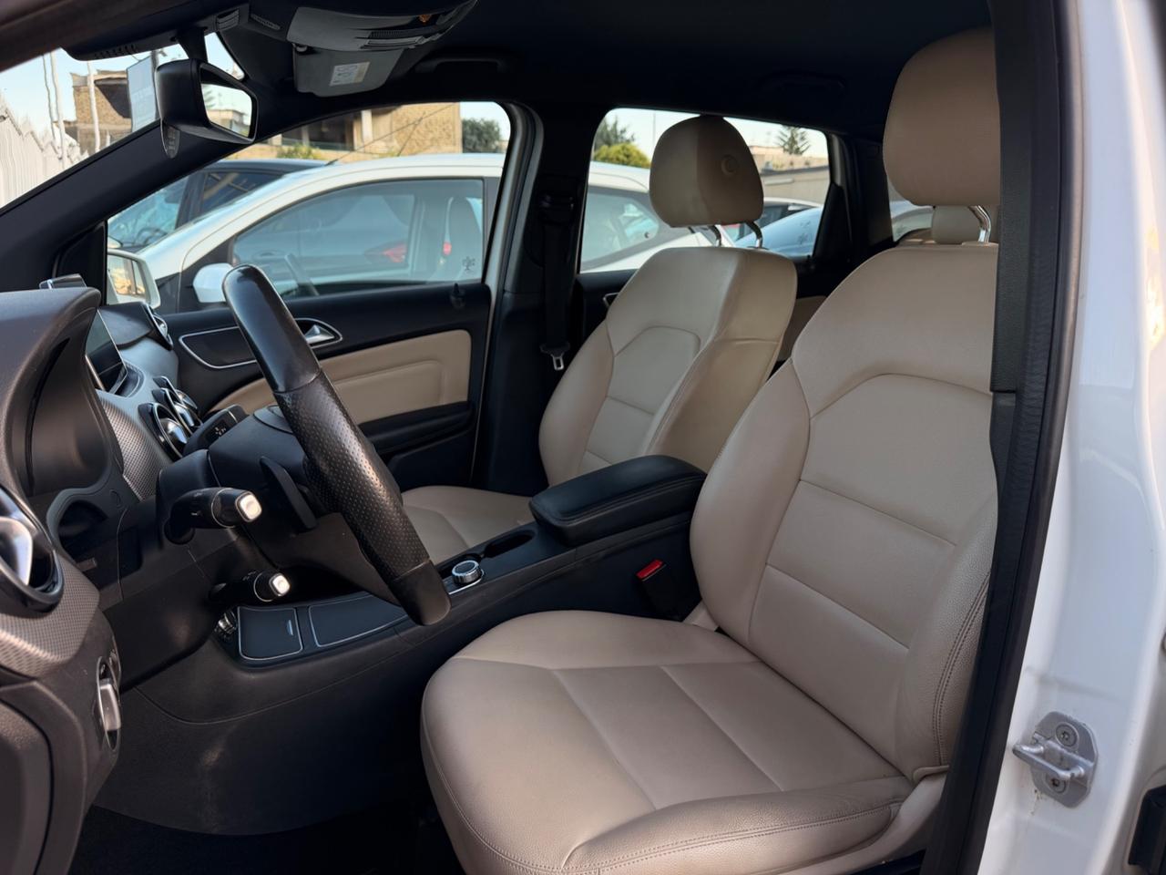 Mercedes-benz B 180d Automatic Sport NAVI