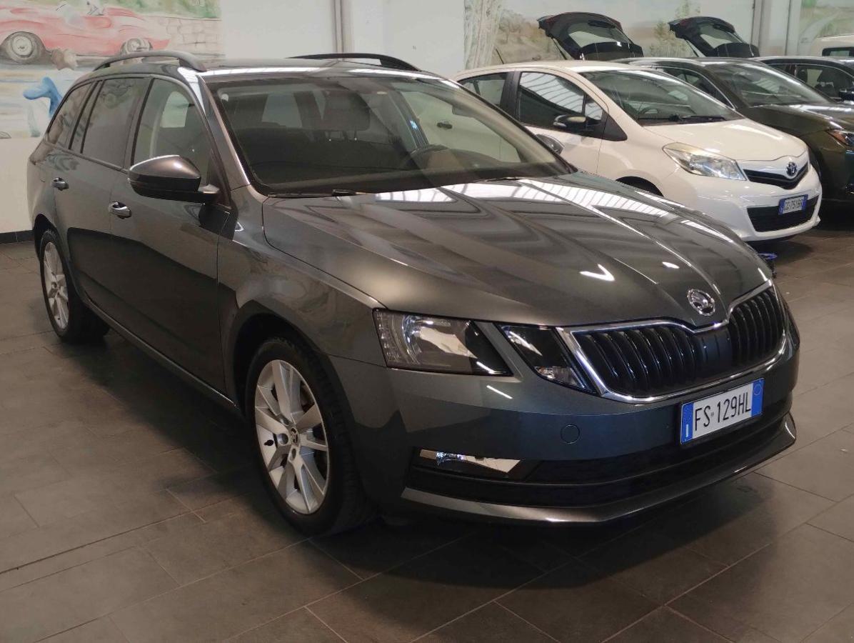 SKODA Octavia Wagon 1.0 TSI Ambition - UNICO-PROPR - APPLE - 8 CERCHI+GOMME GAR.24 mesi
