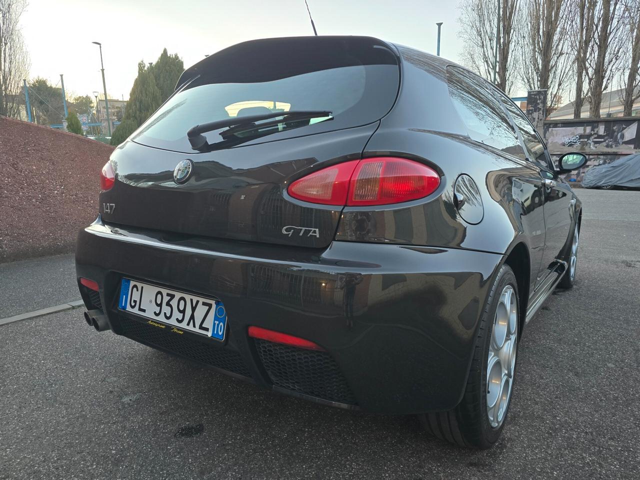 ALFA ROMEO 147 GTA 3.2i V6 24V "CAMBIO MANUALE"