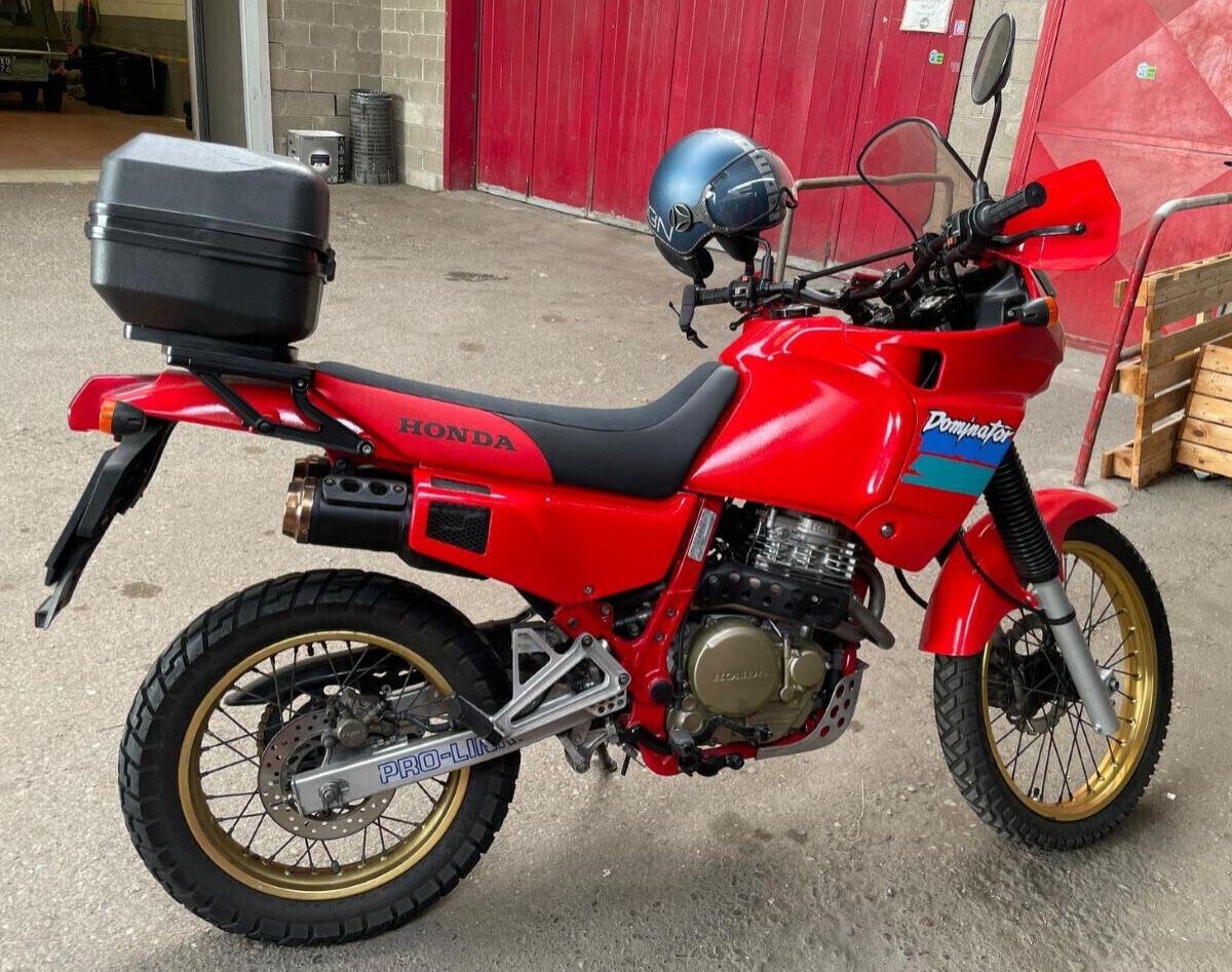 HONDA DOMINATOR 650